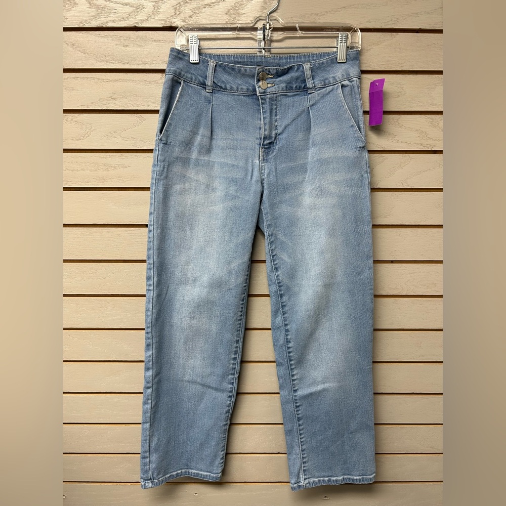 d. jeans Light Blue Straight Leg Women's Jeans